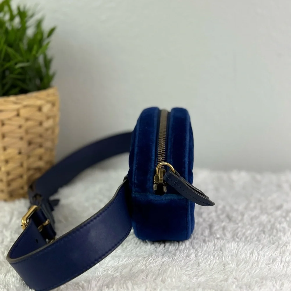 Gucci GG Marmont Matelasse Velvet Belt Bag - Picture 5 of 11